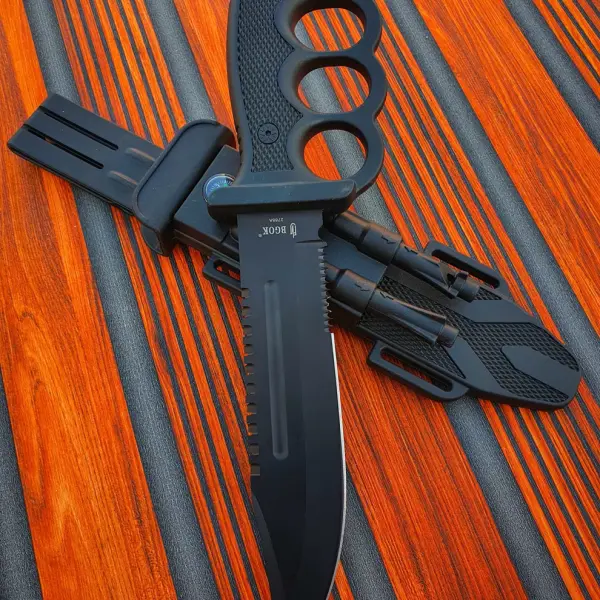 U.S.A Columbia 2788A with fire starters