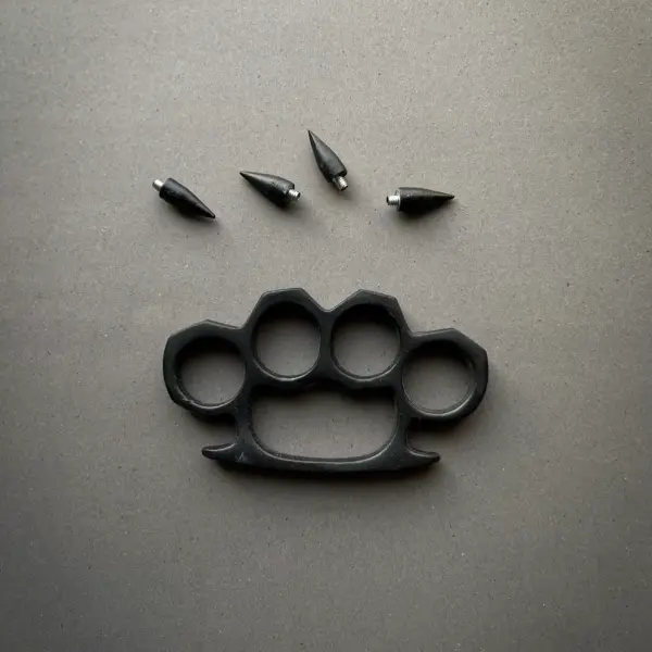 Knuckle Duster Black Armor
